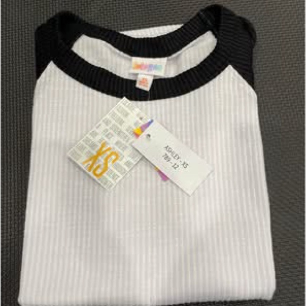 LuLaRoe Black and White Short Sleeve Tee